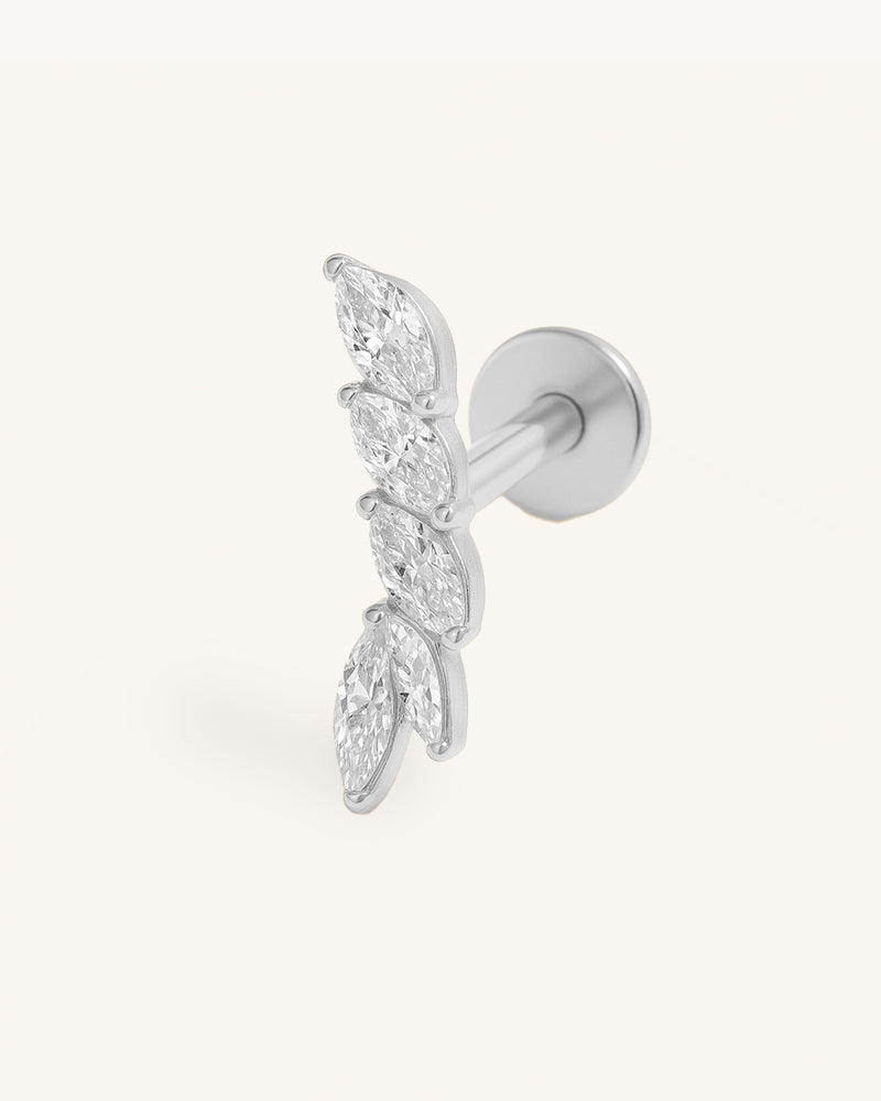 Piercing en titane avec arc en cristaux - Luciana