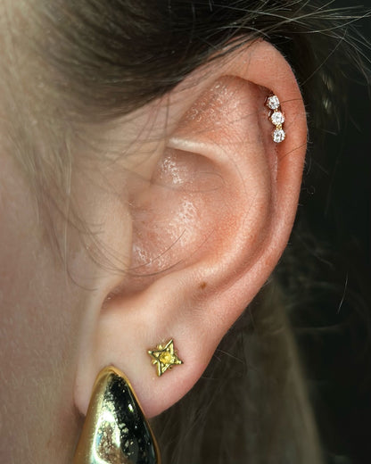 Piercing en Titane avec Trois Cristaux - Arabella