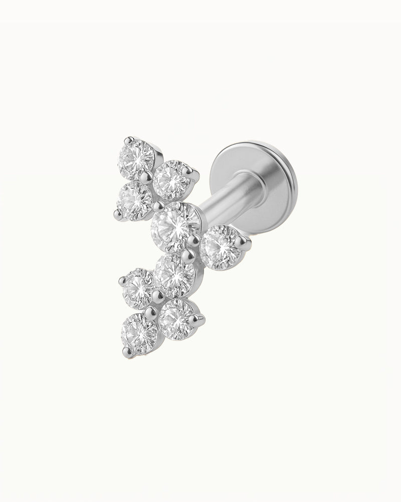Piercing en titane avec trois fleurs - Grace