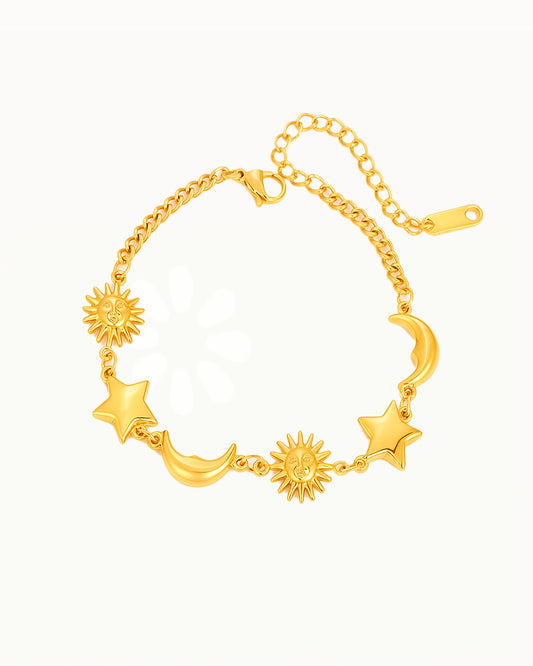 Bracelet doré avec soleil, lune et étoiles - Lyra