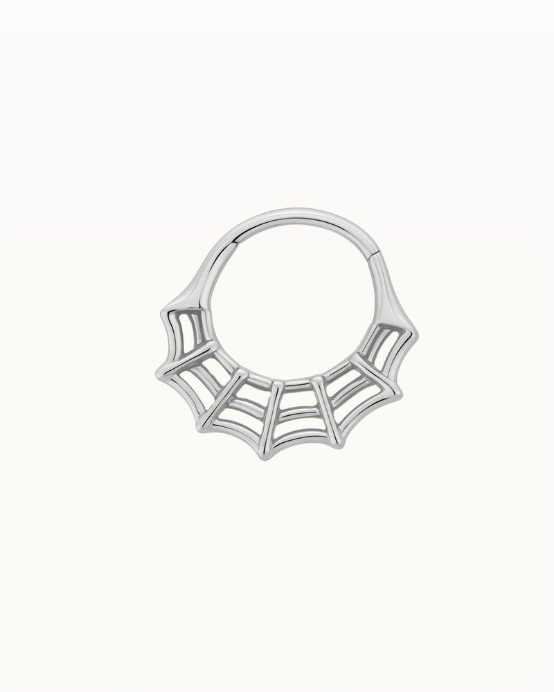Piercing Clicker en Toile d'Araignée en Titane - Daphne